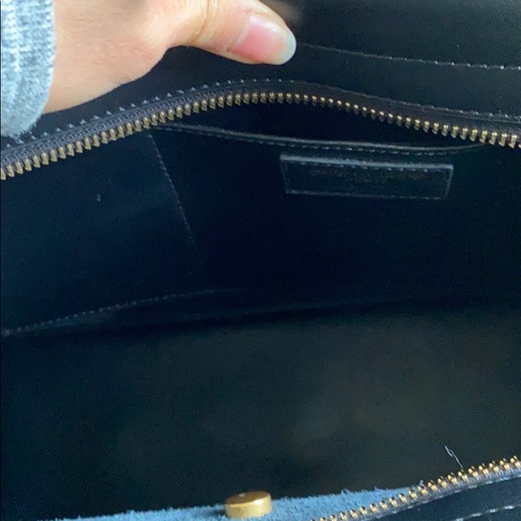 Authentic Saint Laurent Cabas ChYC - Picture 5 of 8